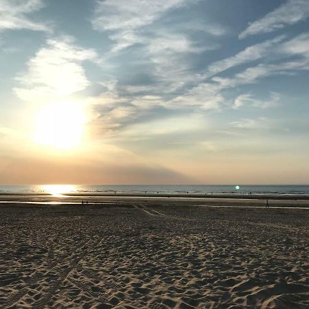 Vila Le Beau Coin De Panne Exteriér fotografie